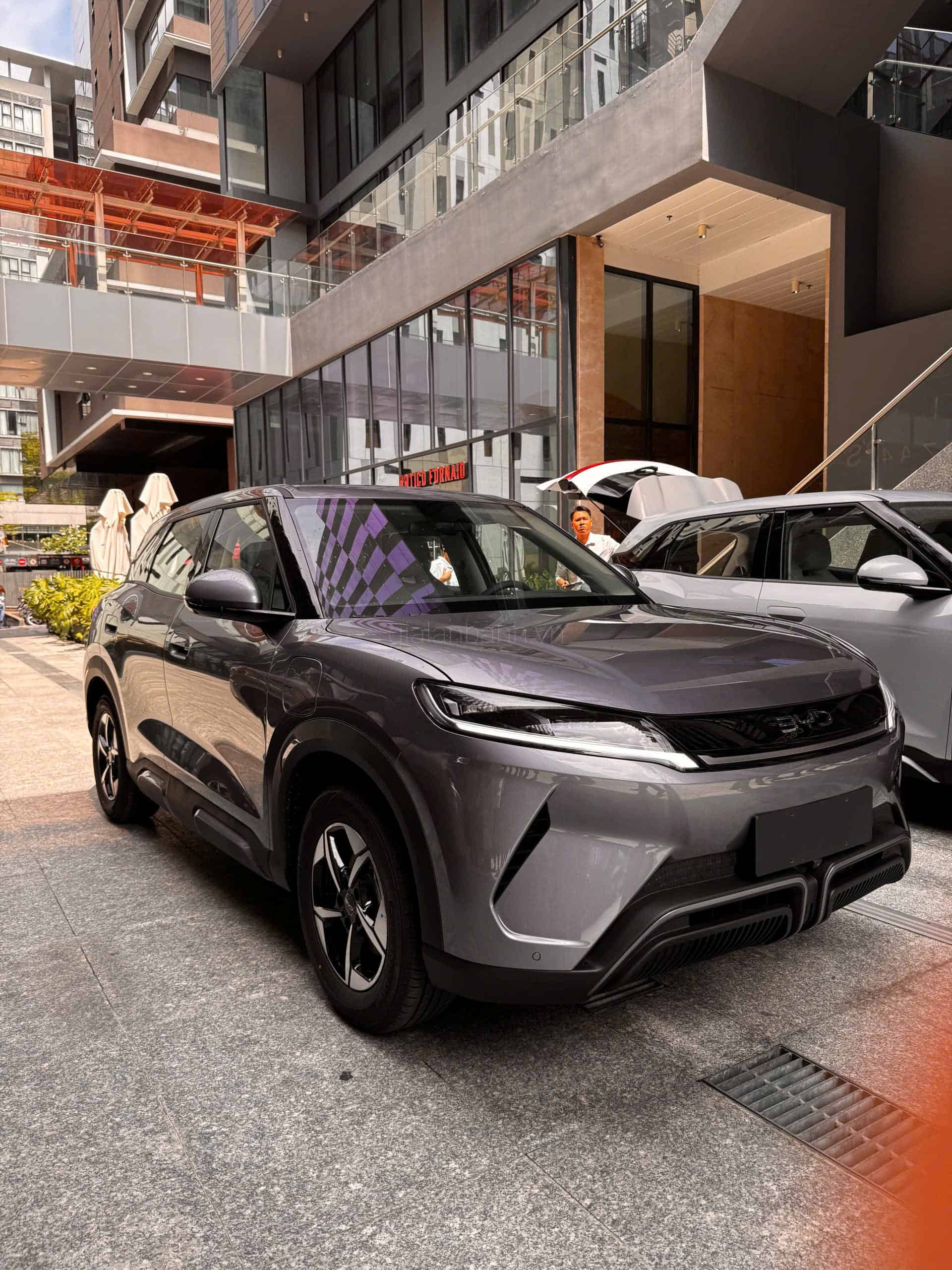 Phần đầu xe BYD Atto 2